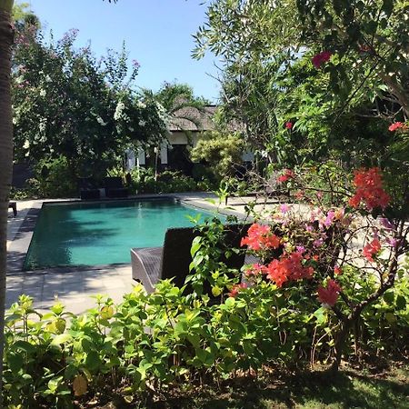 Taman Dewi Sri Villa Et Bungalow بيموتيران المظهر الخارجي الصورة