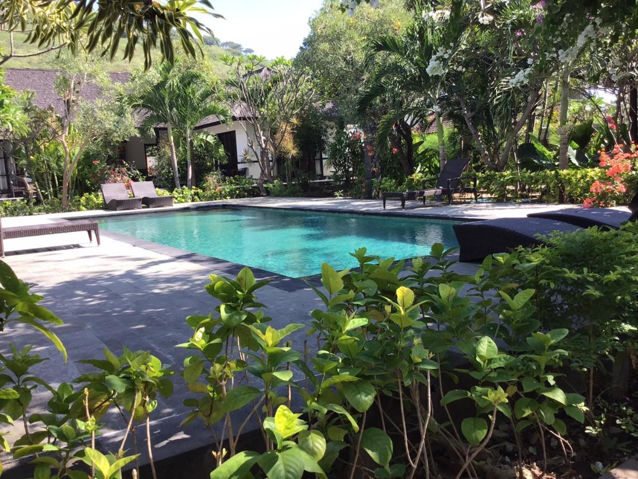 Taman Dewi Sri Villa Et Bungalow بيموتيران المظهر الخارجي الصورة