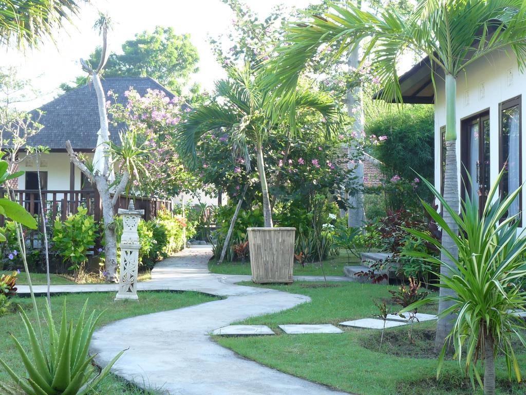 Taman Dewi Sri Villa Et Bungalow بيموتيران المظهر الخارجي الصورة