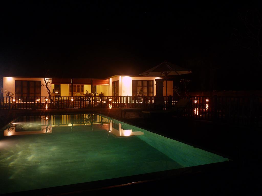 Taman Dewi Sri Villa Et Bungalow بيموتيران المظهر الخارجي الصورة