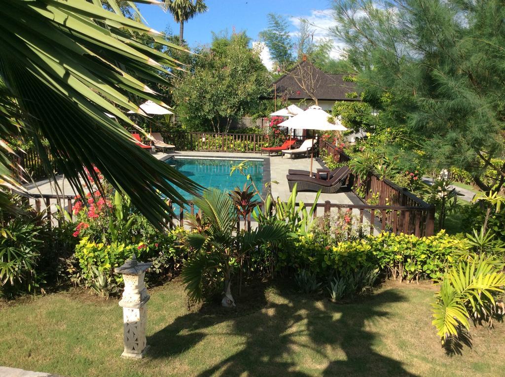Taman Dewi Sri Villa Et Bungalow بيموتيران المظهر الخارجي الصورة