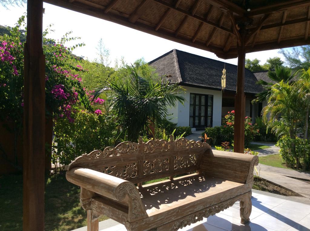 Taman Dewi Sri Villa Et Bungalow بيموتيران المظهر الخارجي الصورة