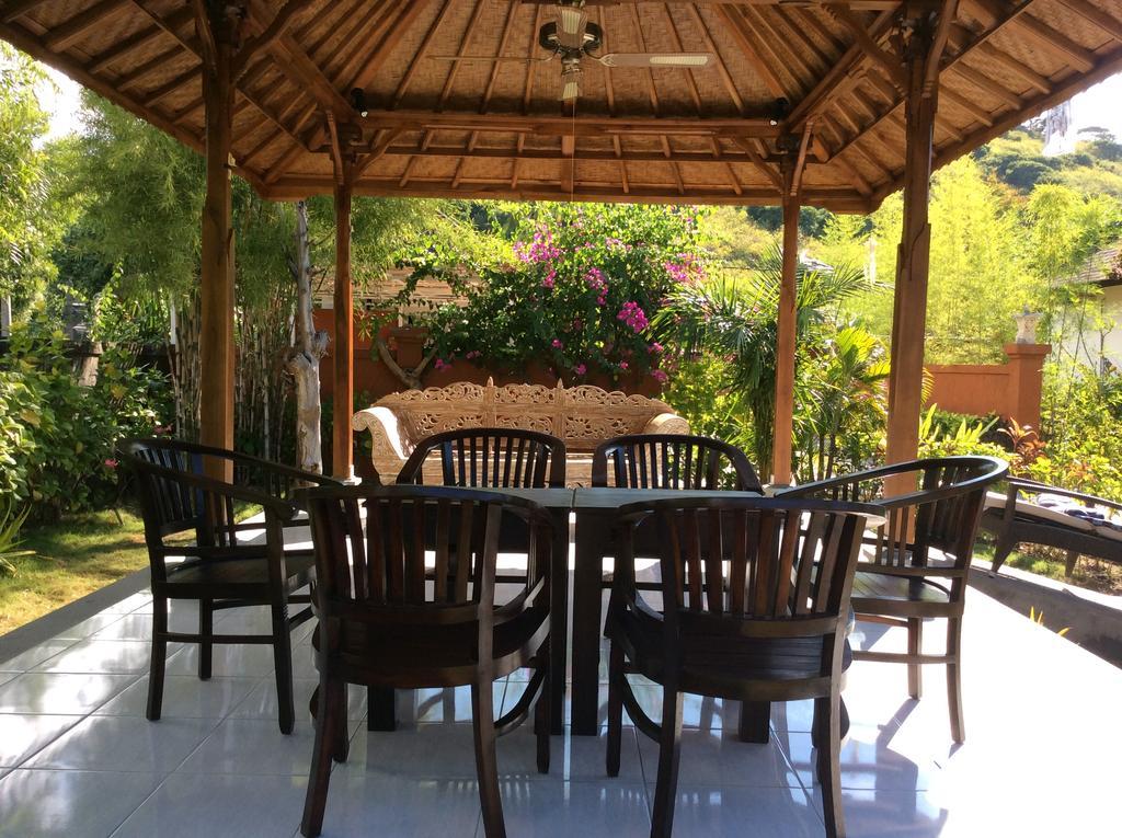 Taman Dewi Sri Villa Et Bungalow بيموتيران المظهر الخارجي الصورة