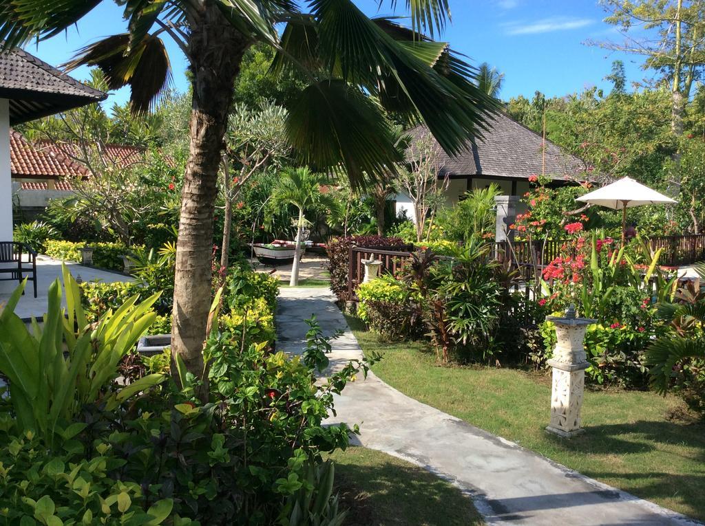Taman Dewi Sri Villa Et Bungalow بيموتيران المظهر الخارجي الصورة