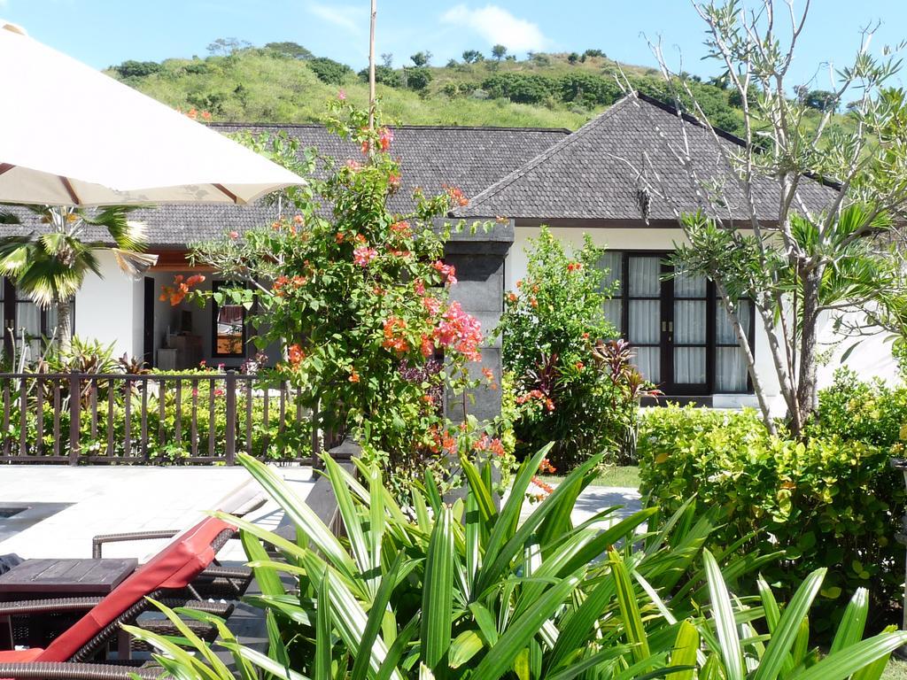 Taman Dewi Sri Villa Et Bungalow بيموتيران المظهر الخارجي الصورة